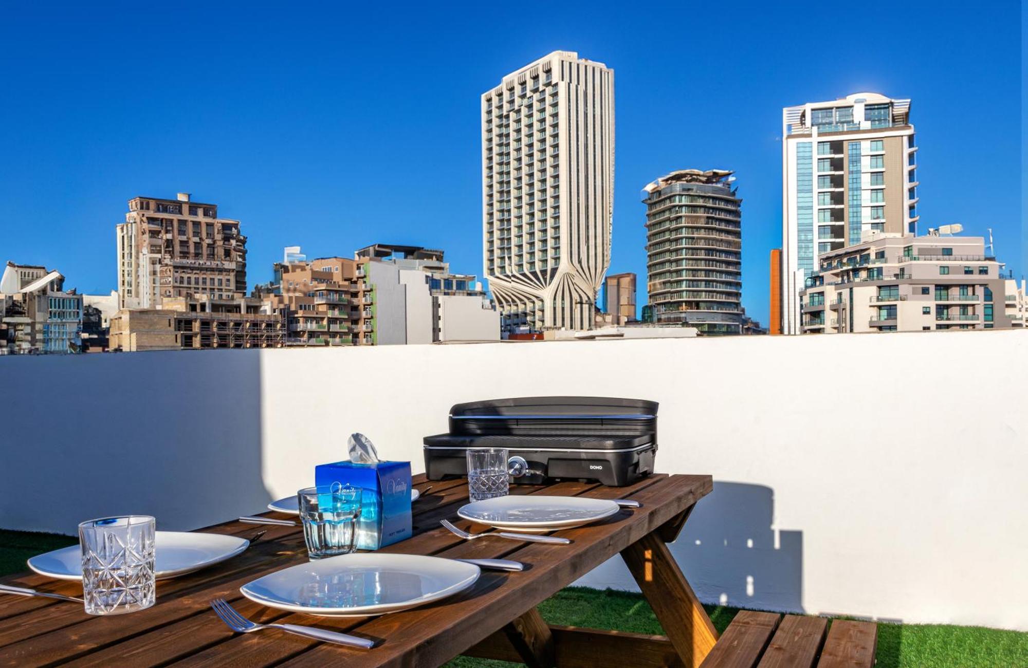Modern 3 Bedroom Apartment Close To Paceville And Beach Is-Swieqi Екстер'єр фото